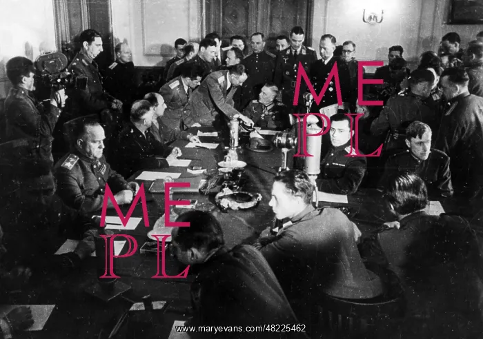 : Representatives of the Wehrmacht surrender in Reims, Kar : Representatives of the Wehrmacht surrender in Reims, Kar