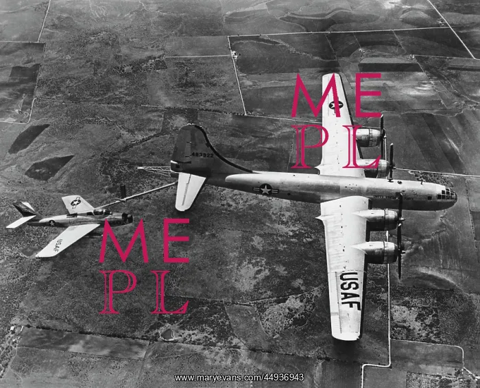 : Republic F-84 Thunderstreak : Republic F-84 Thunderstreak