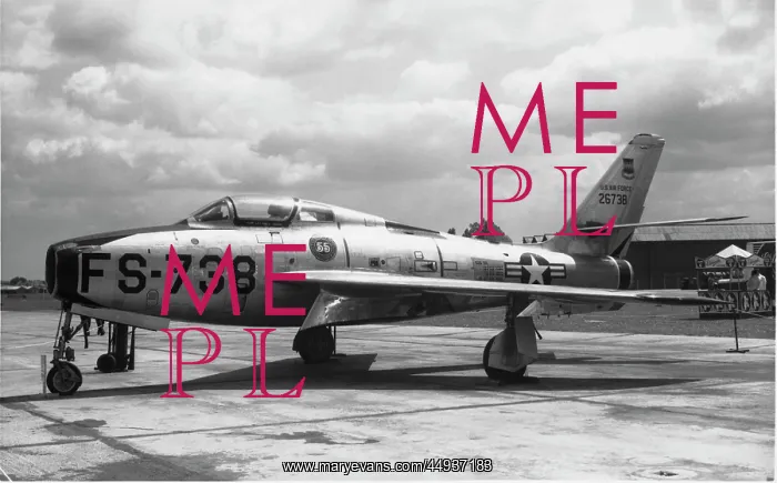 : Republic F-84 Thunderstreak : Republic F-84 Thunderstreak