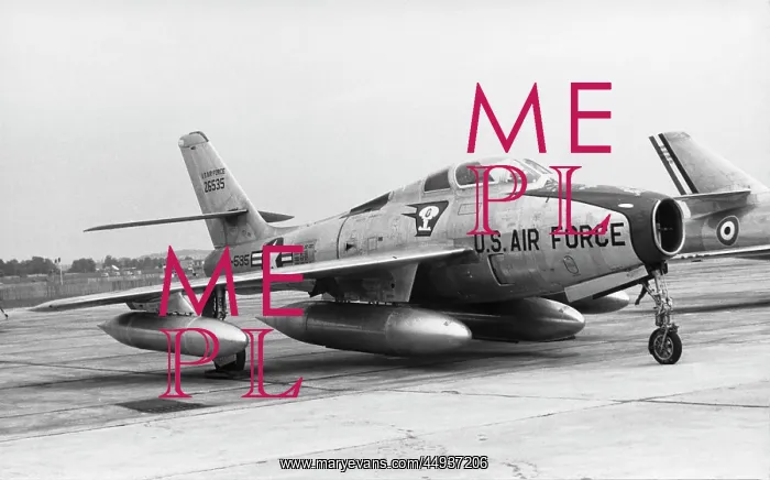 : Republic F-84 Thunderstreak : Republic F-84 Thunderstreak