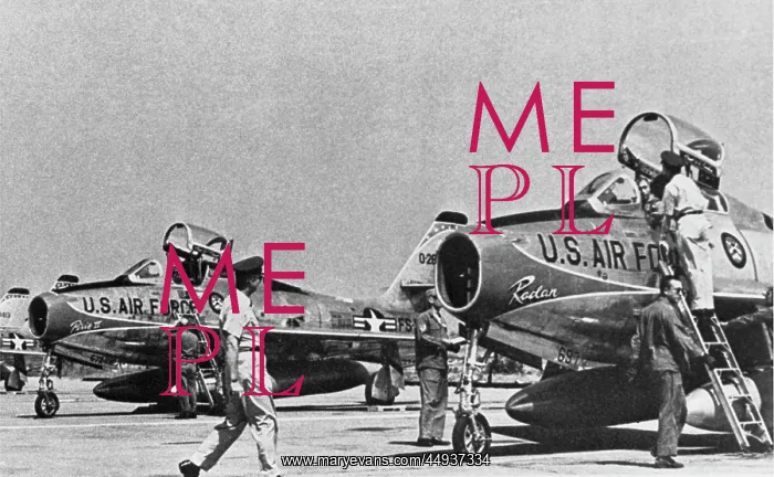 : Republic F-84 Thunderstreak : Republic F-84 Thunderstreak