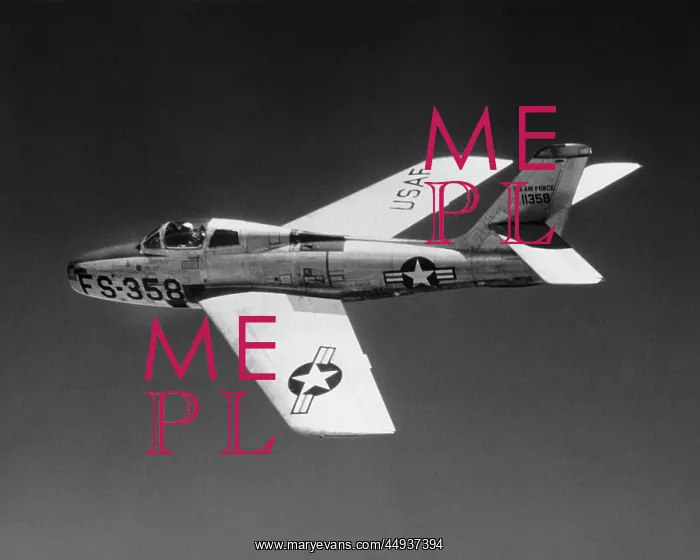 : Republic F-84 Thunderstreak : Republic F-84 Thunderstreak