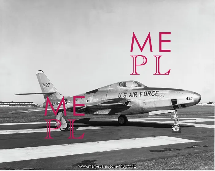 : Republic F-84 Thunderstreak : Republic F-84 Thunderstreak