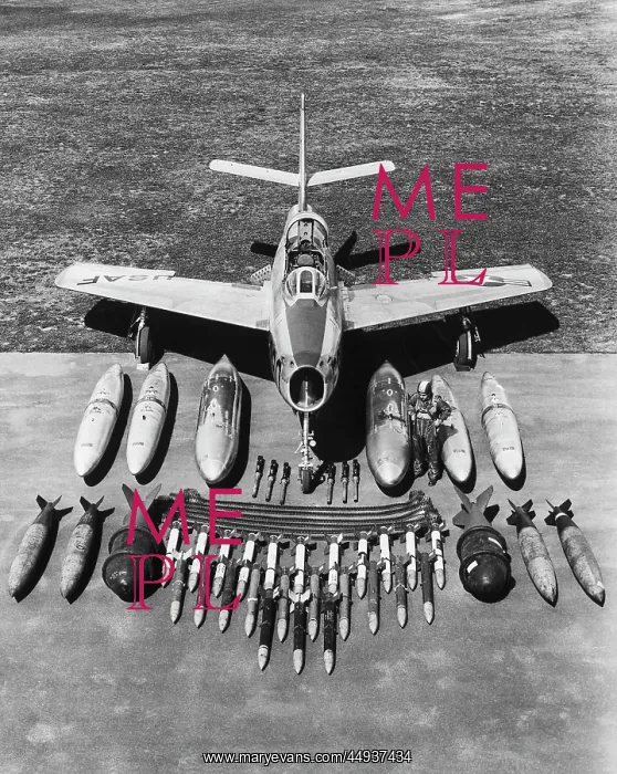  : Republic F-84 Thunderstreak