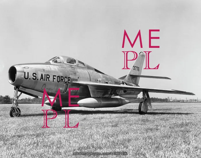 : Republic F-84 Thunderstreak : Republic F-84 Thunderstreak