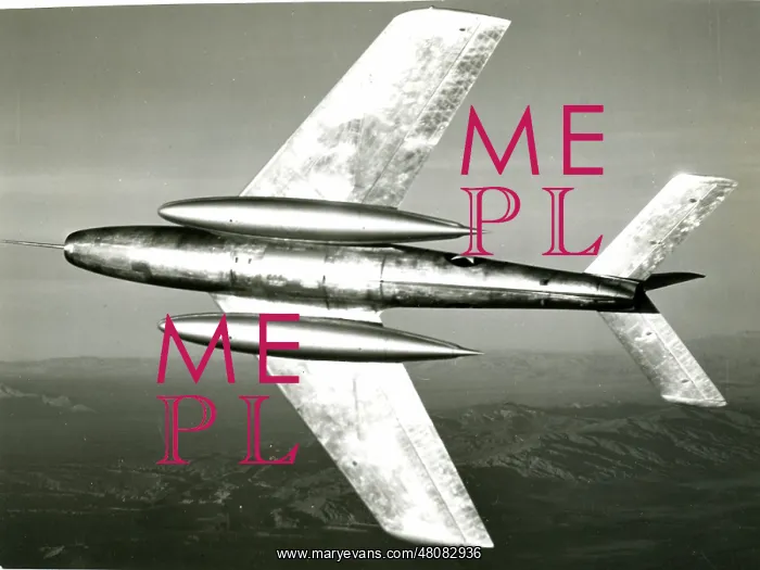 : Republic F-84F Thunderstreak : Republic F-84F Thunderstreak