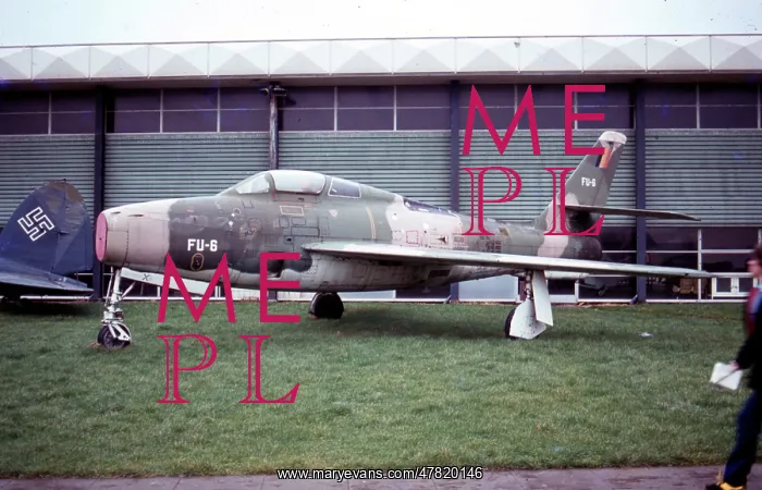 : Republic F-84F Thunderstreak FU-6 : Republic F-84F Thunderstreak FU-6