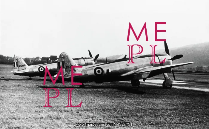 : Republic P-47 Thunderbolt : Republic P-47 Thunderbolt