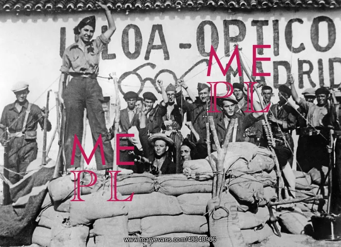 : Republican sandbag barrier in Madrid, 1936 : Republican sandbag barrier in Madrid, 1936