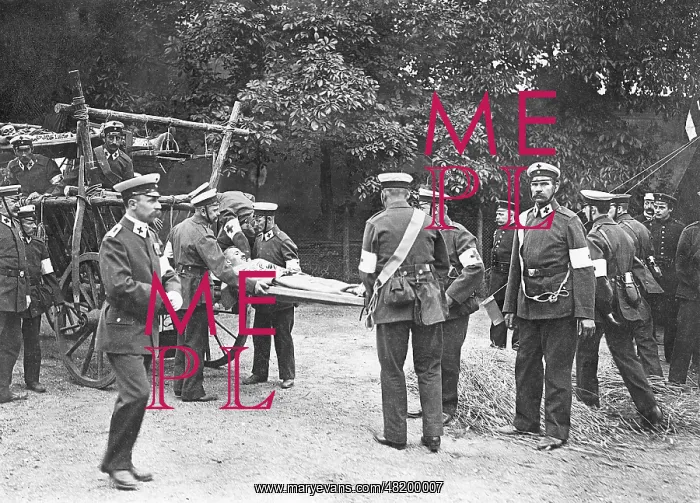 : Rescue exercise of the German Red Cross, 1909 : Rescue exercise of the German Red Cross, 1909
