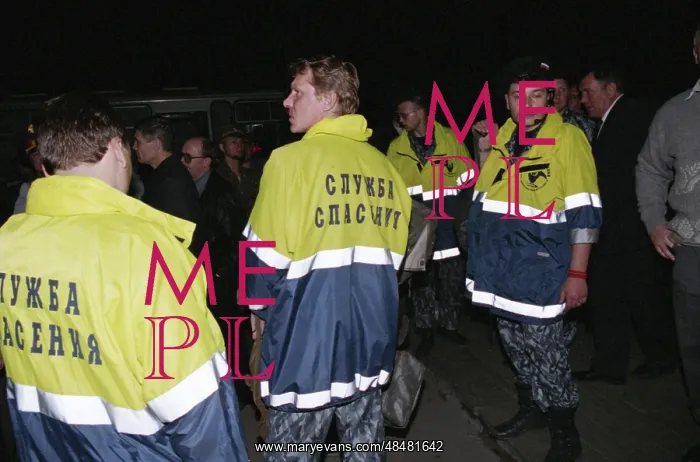 : Rescue service on the explosion in Moscow metro : Rescue service on the explosion in Moscow metro