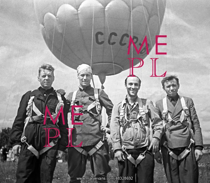 : Research flight of USSR VR 77 substratospheric balloon : Research flight of USSR VR 77 substratospheric balloon
