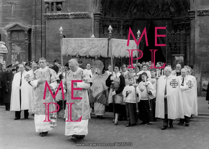 : Resurrection. Easter Celebration. St. Stephen's : Resurrection. Easter Celebration. St. Stephen's
