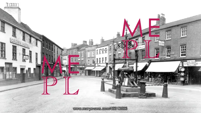  : Retford, Cannon Square c1955
