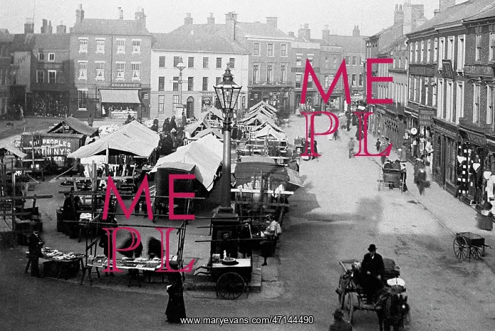  : Retford Market Square early 1900s