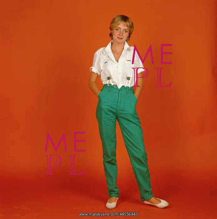  : Retro female model 1980s