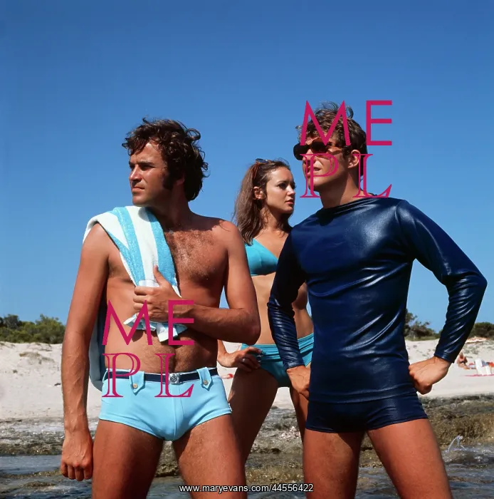  : Retro trio of swimsuit models