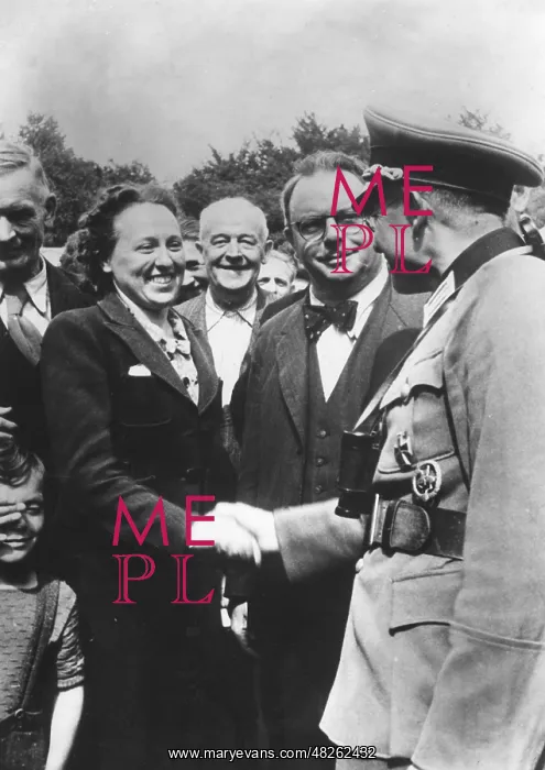: Return of French refugees, 1940 : Return of French refugees, 1940