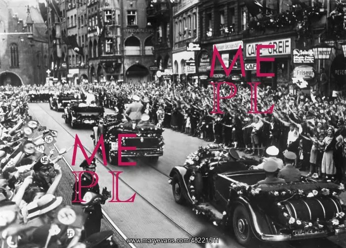 : Return of the German Olympic medalists in Munich, 1936 : Return of the German Olympic medalists in Munich, 1936