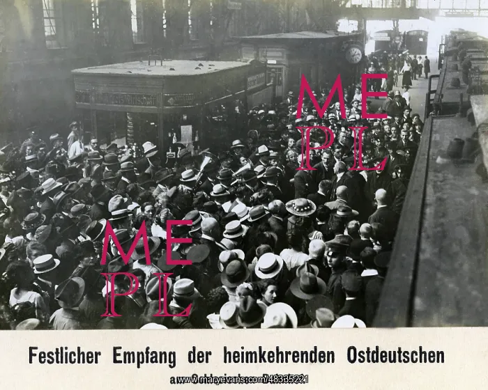 : The returning East Germans are be welcomed : The returning East Germans are be welcomed