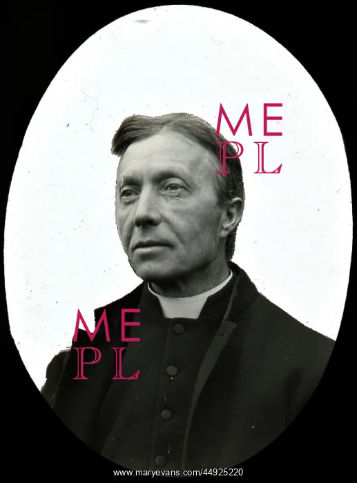 : Rev Raynor, Welling : Rev Raynor, Welling