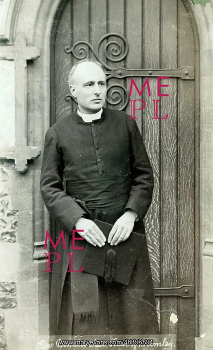 : Revd Donald Tait, Bromley, England : Revd Donald Tait, Bromley, England