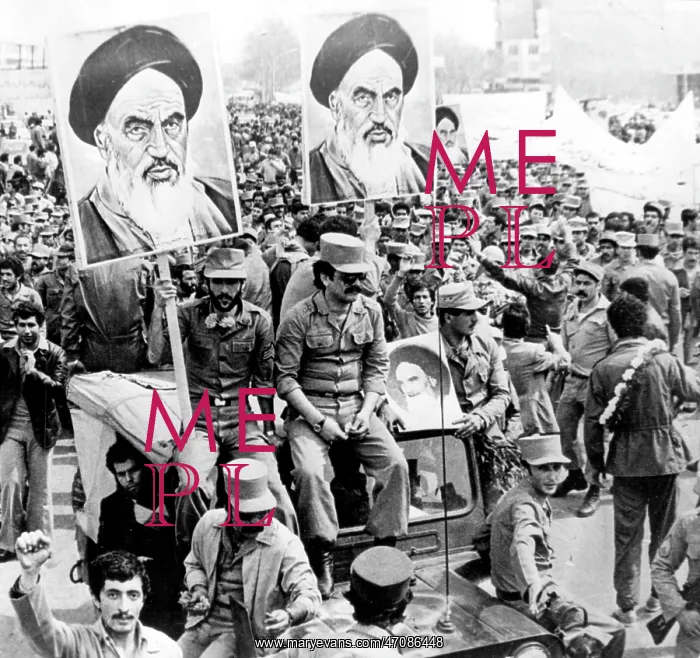 : Revolution in Iran - Ayatollah Khomeini : Revolution in Iran - Ayatollah Khomeini