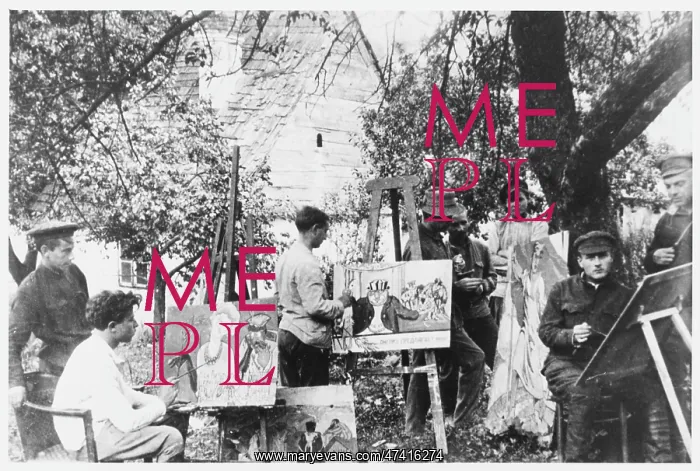 : REVOLUTIONARY ART : REVOLUTIONARY ART