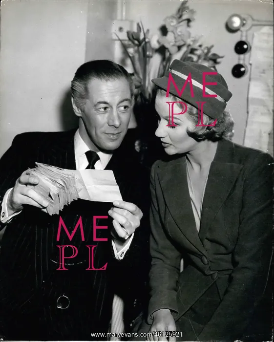 : Rex Harrison and Margaret Leighton after theatre show : Rex Harrison and Margaret Leighton after theatre show