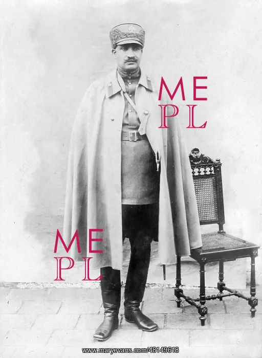  : Reza Pahlavi, 1933