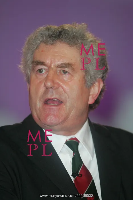 : Rhodri Morgan MP : Rhodri Morgan MP
