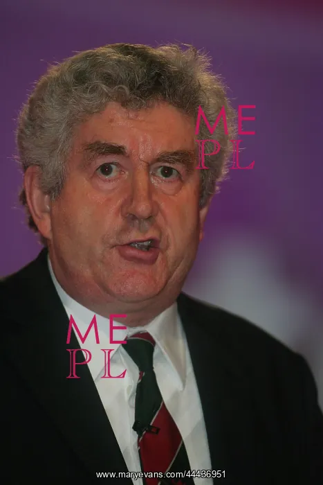 : Rhodri Morgan MP : Rhodri Morgan MP