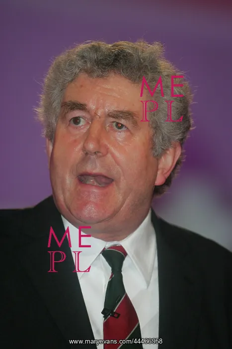 : Rhodri Morgan MP : Rhodri Morgan MP