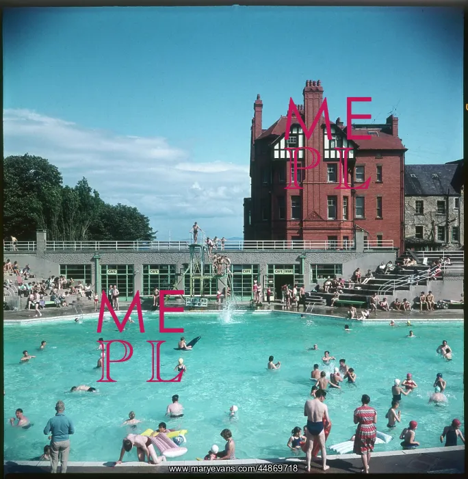 : RHOS-ON-SEA LIDO : RHOS-ON-SEA LIDO