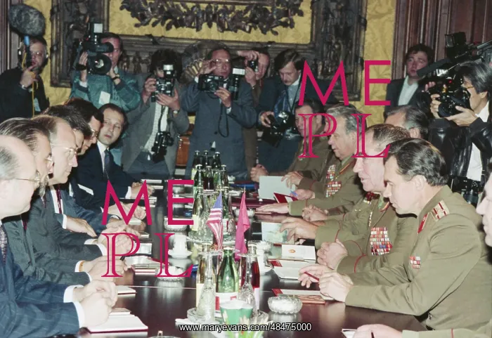 : Richard Cheney visiting USSR : Richard Cheney visiting USSR