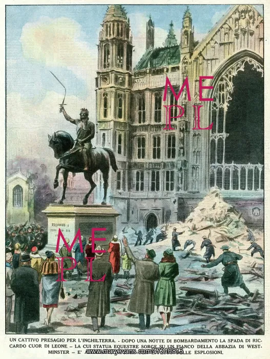 : Richard I statue hit during WWII : Richard I statue hit during WWII