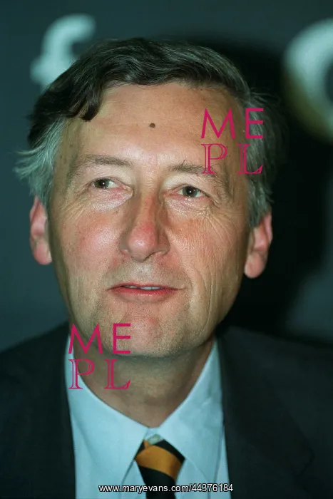  : Richard Livsey MP