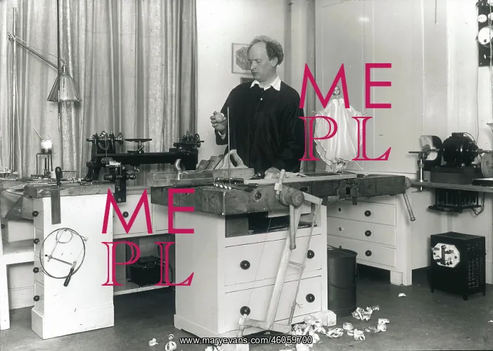 : Richard Teschner in his atelier : Richard Teschner in his atelier