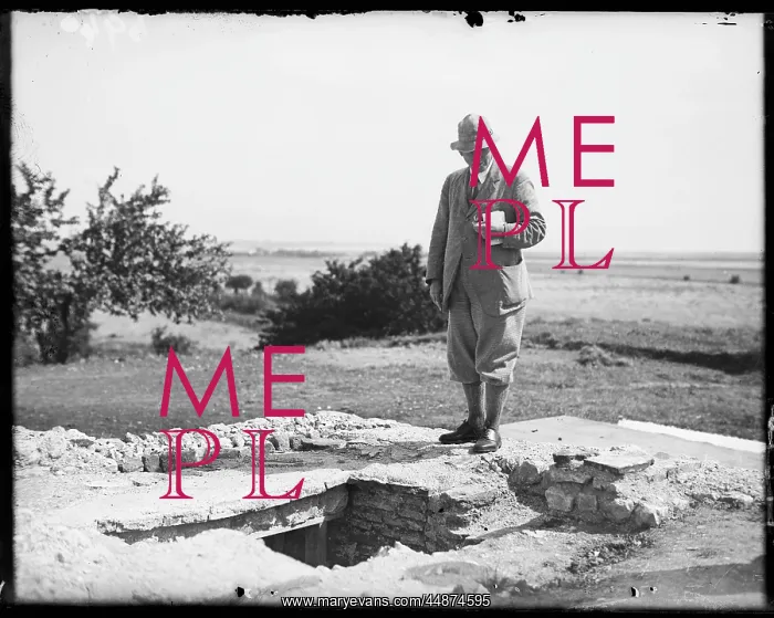 : RICHBOROUGH EXCAVATIONS : RICHBOROUGH EXCAVATIONS