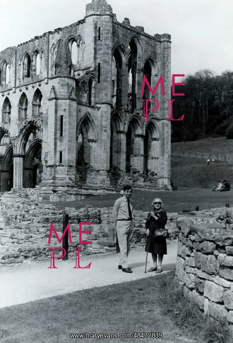 : Rievaulx Abbey, Helmsley, Yorkshire : Rievaulx Abbey, Helmsley, Yorkshire