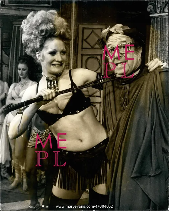 : Rikki Howard and Phil Silvers, musical comedy, Richmond : Rikki Howard and Phil Silvers, musical comedy, Richmond