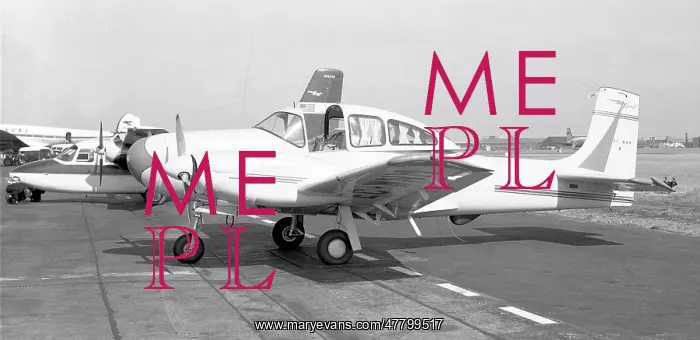 : Riley Twin Navion EC-WNM : Riley Twin Navion EC-WNM