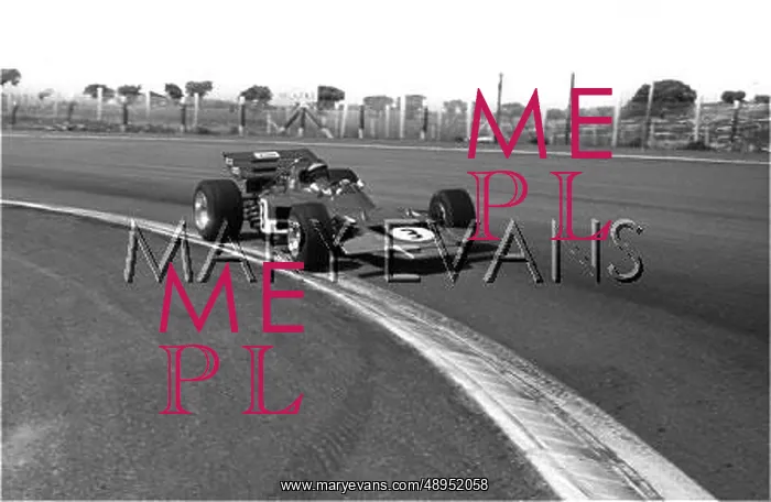  : Rindt in his Lotus, Spanish GP, Jarama