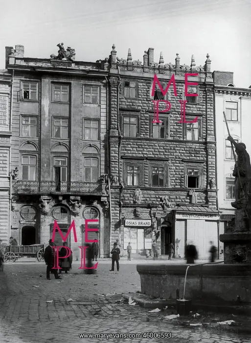 : The Ring Square (Ringplatz) in Lemberg, Galicia : The Ring Square (Ringplatz) in Lemberg, Galicia