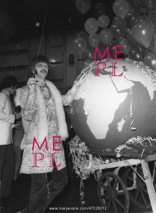 : Ringo Starr with globe at EMI Studios for live TV show : Ringo Starr with globe at EMI Studios for live TV show