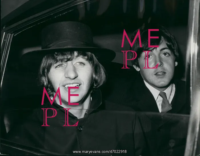 : Ringo Starr and Paul McCartney return from Spain : Ringo Starr and Paul McCartney return from Spain
