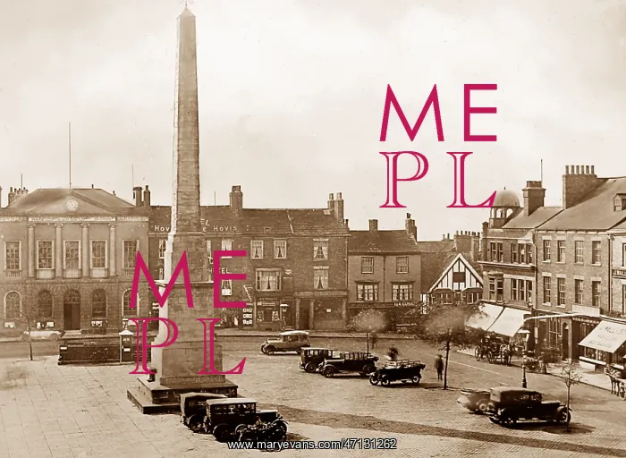  : Ripon Market Place, 1920 / 30s maybe
