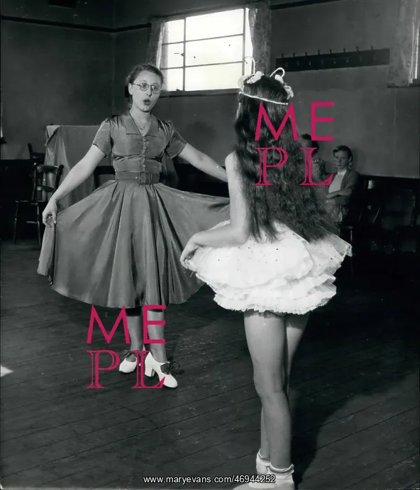 : Rita Maxted and Diane Jarrett, ballet and tap dancing : Rita Maxted and Diane Jarrett, ballet and tap dancing