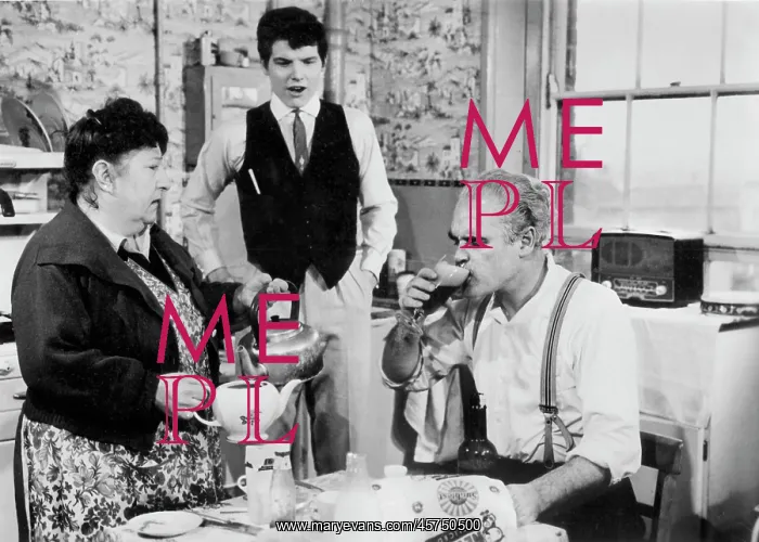 : Rita Webb - Jess Conrad - Patrick Magee - Celebrity : Rita Webb - Jess Conrad - Patrick Magee - Celebrity