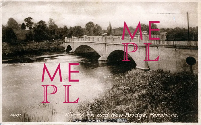 : River Avon & New Bridge, Pershore, Worcestershire : River Avon & New Bridge, Pershore, Worcestershire